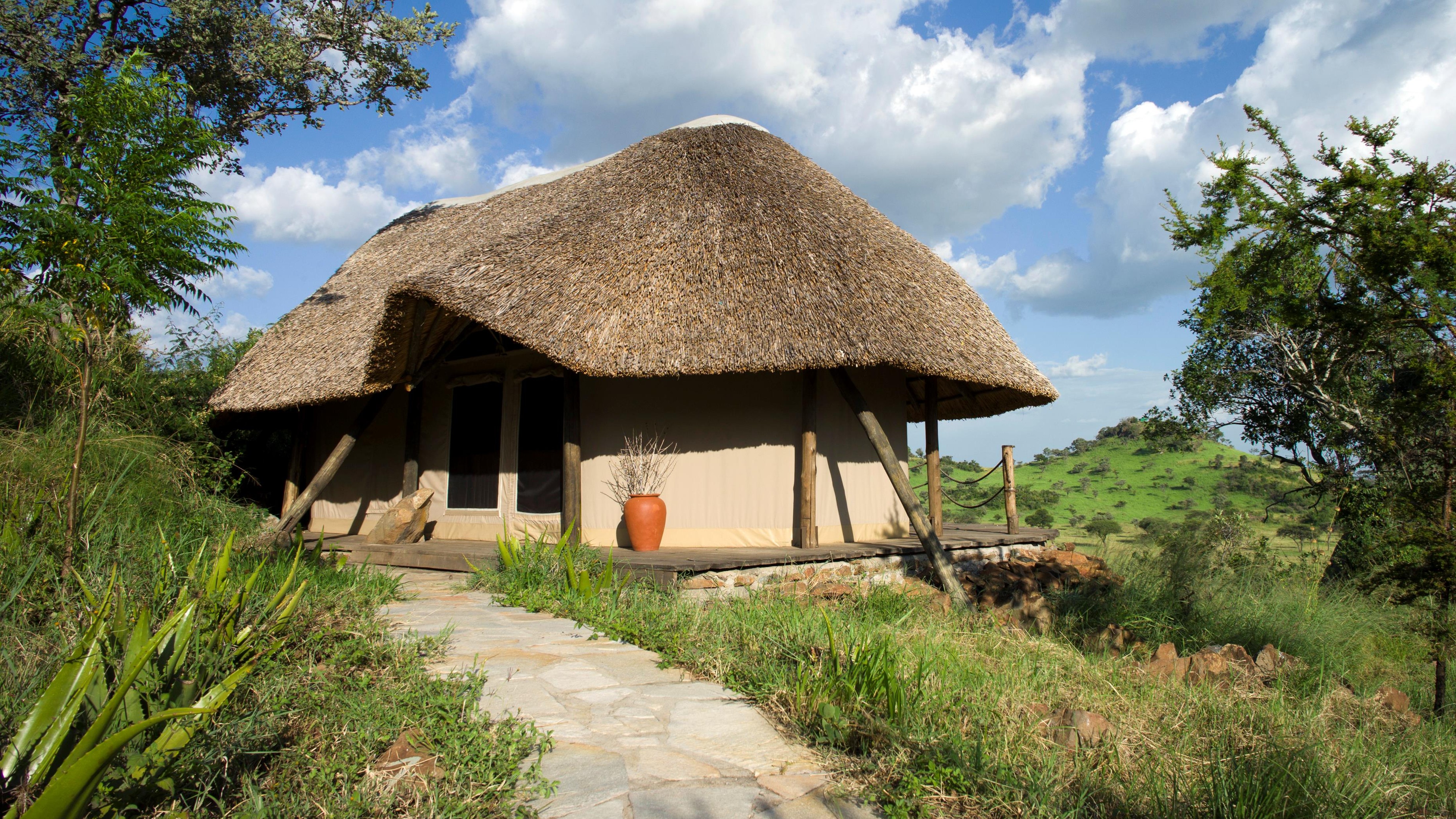 Grumeti Hills thumbnail 3